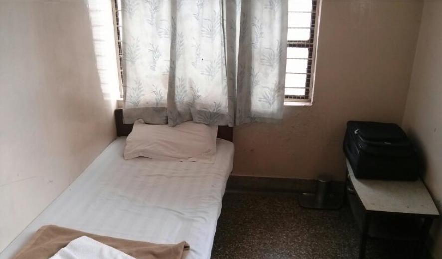 بنغالور Hotel Anand Vihar الغرفة الصورة